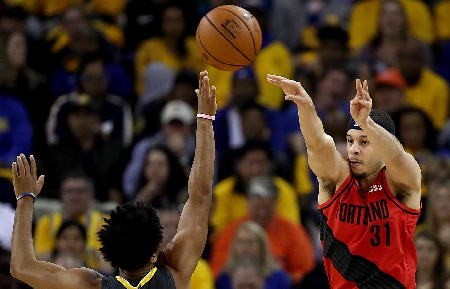 J9- 费德勒关键节点战术调整,g2带队取胜了吗 